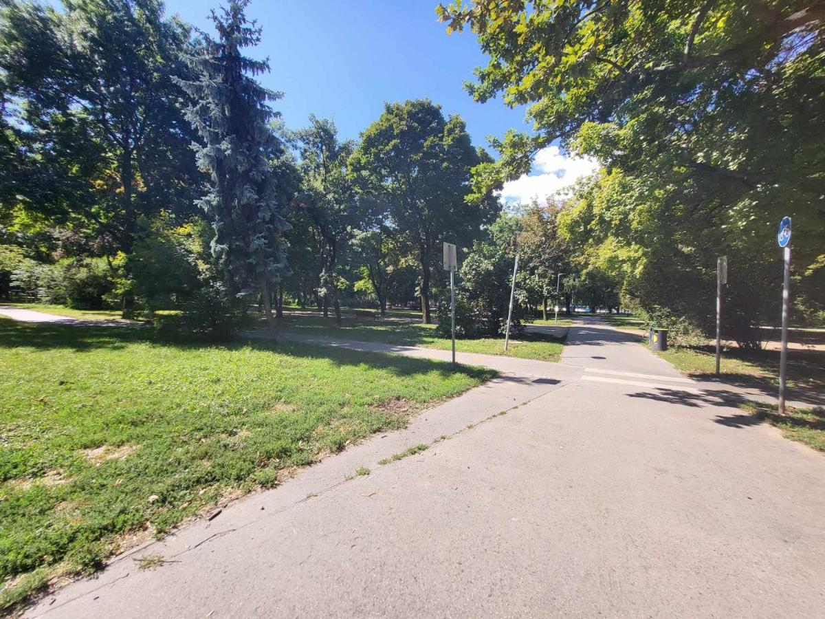 Apartment Sunny Panorama Flat Near Castle With Balcony *